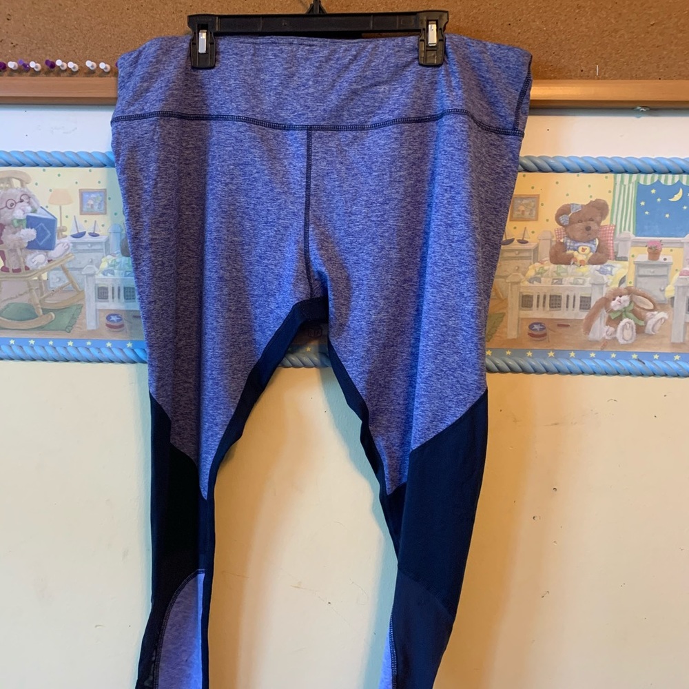 Plus size leggings